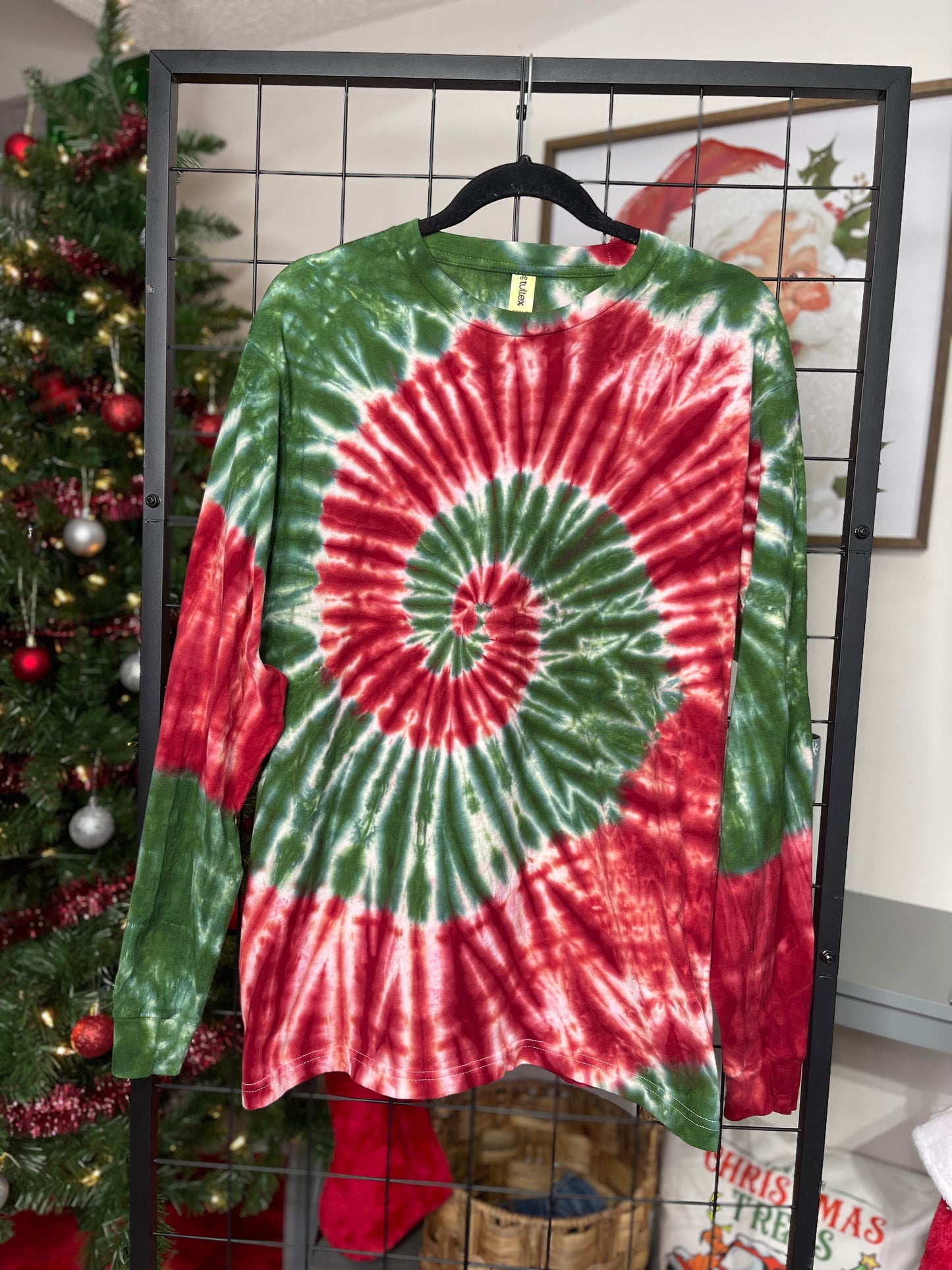 Peppermint Twist Tie Dye
