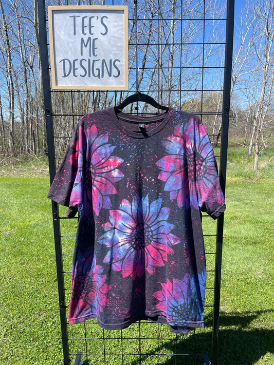 V-Neck Tie Dye Sunflower